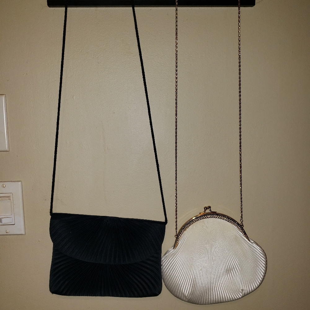 2 vintage 1980s shoulder bags/clutch